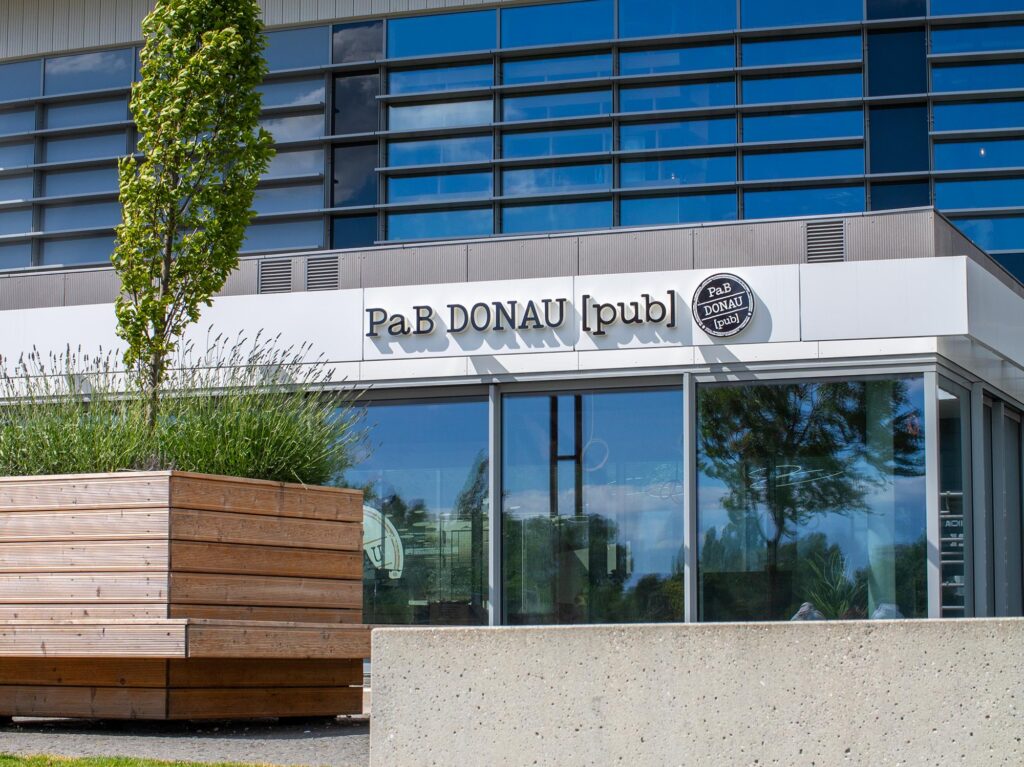 pab donau bratislava eurovea